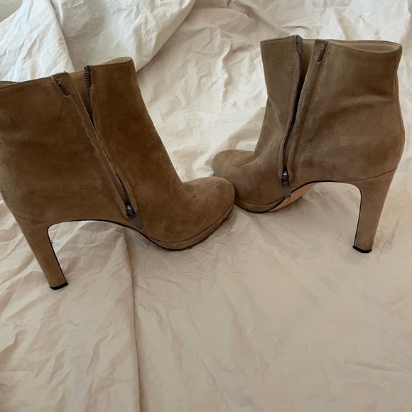 Via Spiga Suede Booties - Picture 1 of 3